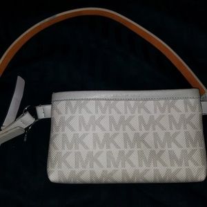 Michael Kors waist wallet